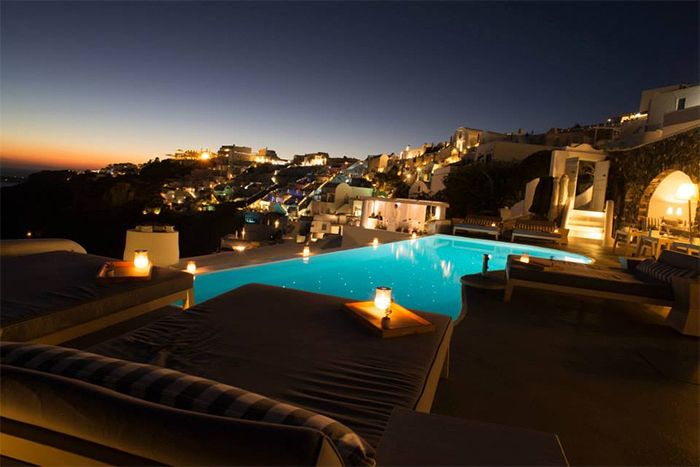 Katikies Santorini main exterior